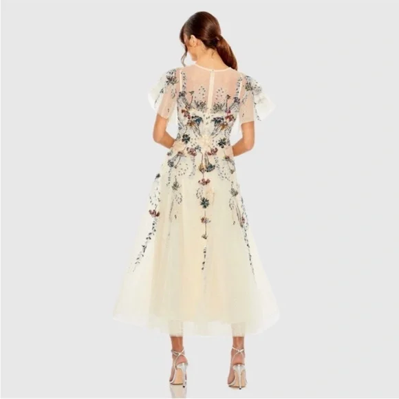 NWT Mac Duggal 20510 Nude Flutter Sleeve
Embellished Floral Dress - Size 2 - Picture 3 of 8